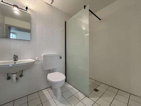 Badezimmer - Mehrfamilienhaus in 32105 Bad Salzuflen mit 287m² kaufen