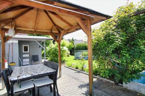 überdachter Freisitz - Zweifamilienhaus in 59759 Arnsberg mit 260m² kaufen