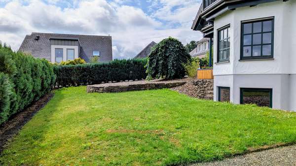 gepflegter Garten gepflegter Garten - Einfamilienhaus in 59872 Meschede mit 148m² kaufen