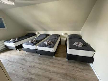 Schlafzimmer Schlafzimmer - Etagenwohnung in 59955 Winterberg mit 98m² kaufen