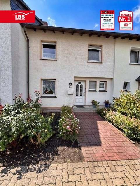 Front Front - Zweifamilienhaus in 59759 Arnsberg mit 120m² kaufen