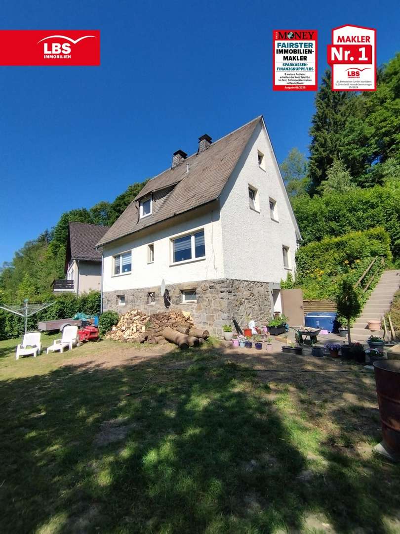 Ansicht - Zweifamilienhaus in 59939 Olsberg mit 141m² kaufen