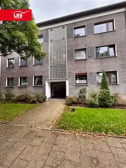 Gemütliche Souterrainwohnung mit Garage und Abstellfläche