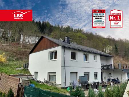 Südwest-Ansicht - Zweifamilienhaus in 59929 Brilon mit 170m² kaufen