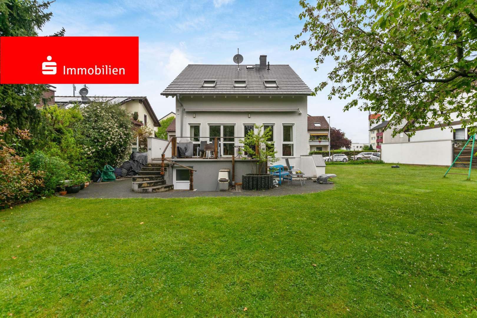 Außenansicht Außenansicht - Einfamilienhaus in 63329 Egelsbach mit 190m² kaufen
