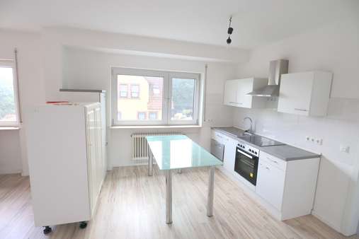 Kleine EInbauküche - Etagenwohnung in 63225 Langen mit 63m² mieten