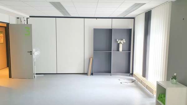 Praxisfläche Praxisfläche - Büro in 63225 Langen mit 220m² kaufen