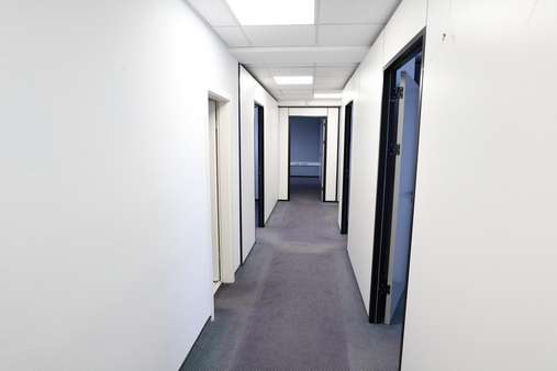 Bürodiele Bürodiele - Büro in 63225 Langen mit 209m² kaufen