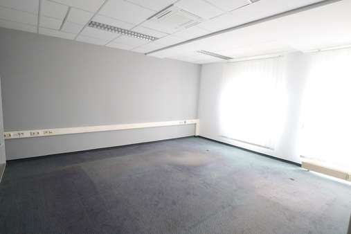 Büroräume Büroräume - Büro in 63225 Langen mit 209m² kaufen