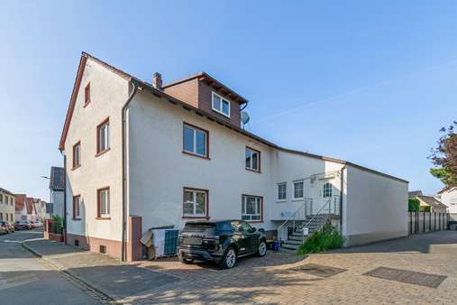 Außenaufnahme Außenaufnahme - Zweifamilienhaus in 64546 Mörfelden-Walldorf mit 224m² kaufen