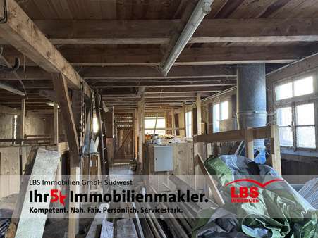 Holzschuppen Innenansicht - Grundstück in 76571 Gaggenau mit 420m² kaufen
