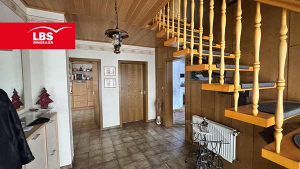 Eingangsbereich Flur Eingangsbereich Flur - Einfamilienhaus in 26871 Papenburg mit 130m² kaufen