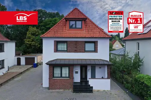 Stilvoll saniertes Einfamilienhaus in familienfreundlicher Lage