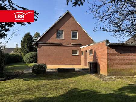 Hausansicht - Einfamilienhaus in 26655 Westerstede mit 126m² kaufen