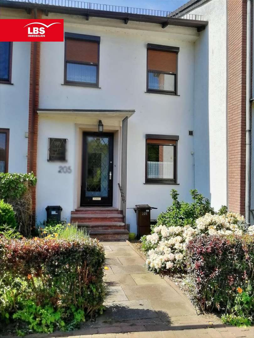 Reihenmittelhaus in 28359 Bremen mit 94m² kaufen