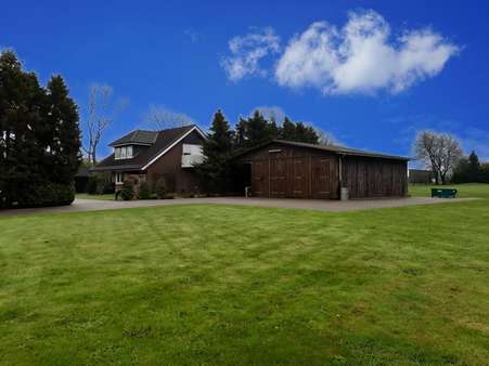 Seitenansicht - Einfamilienhaus in 27446 Farven mit 147m² kaufen