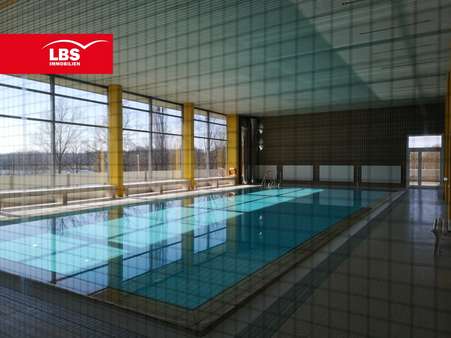 Schwimmbad - Etagenwohnung in 38440 Wolfsburg mit 88m² kaufen