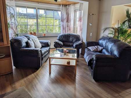Wohnzimmer Sitzgruppe - Einfamilienhaus in 38448 Wolfsburg mit 101m² kaufen