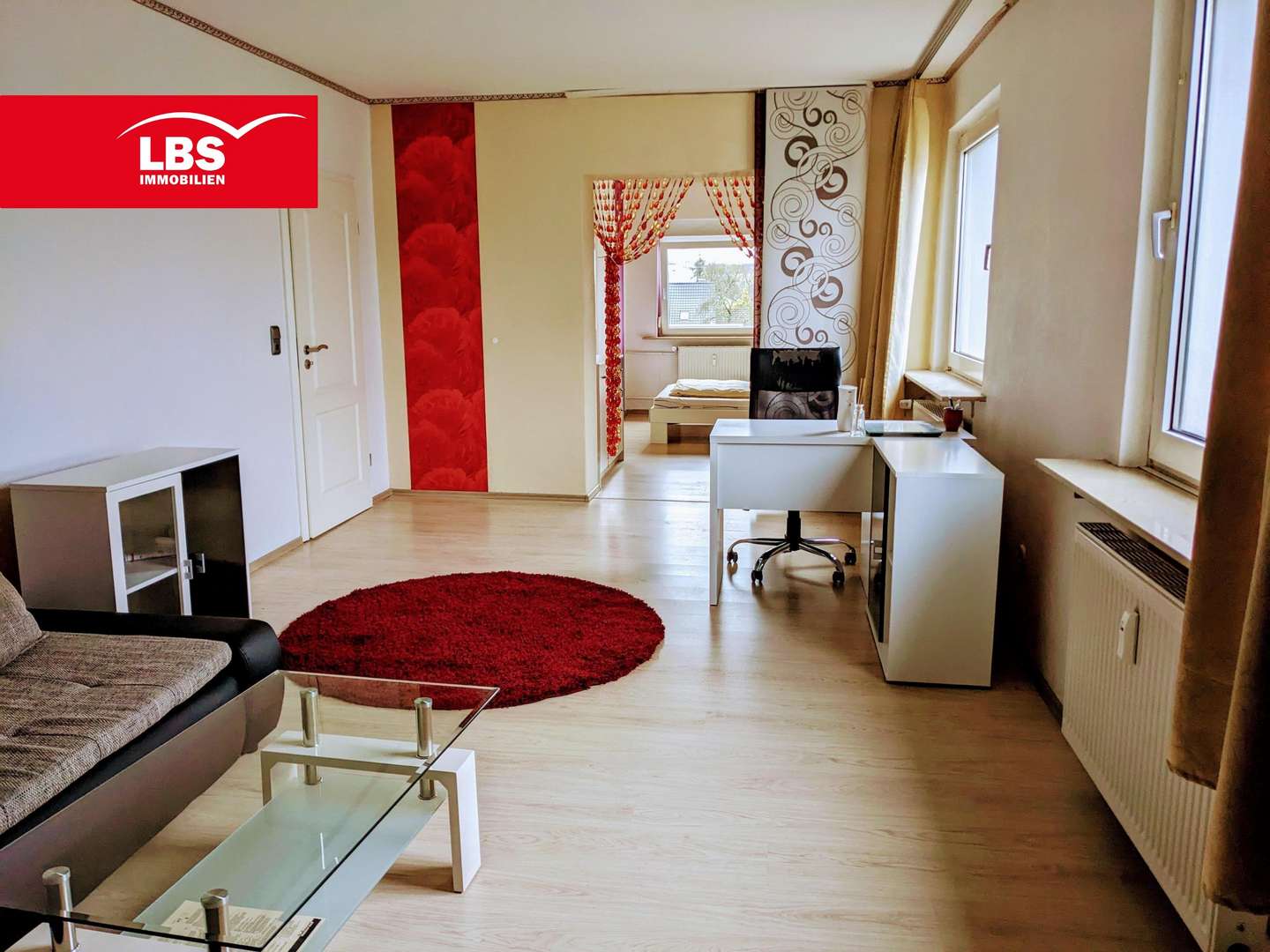 Wohnzimmer - Etagenwohnung in 38448 Wolfsburg mit 77m² kaufen