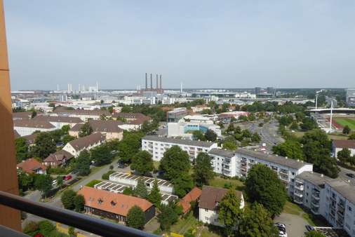 Ausblick Richtung Norden - Etagenwohnung in 38440 Wolfsburg mit 109m² kaufen