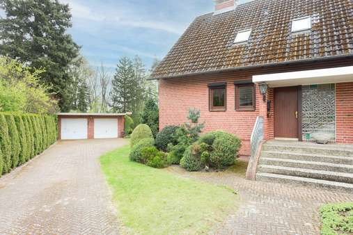 Nord-Ost-Ansicht - Doppelhaushälfte in 21365 Adendorf mit 111m² kaufen