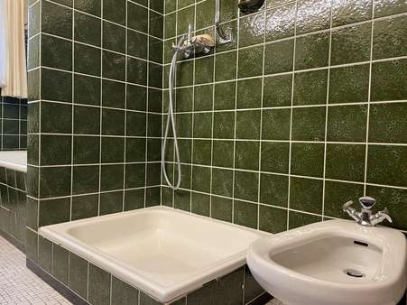 Tageslichtbad - Bungalow in 21365 Adendorf mit 119m² kaufen