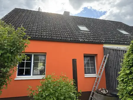 Modernisiertes Einfamilienhaus mit angemeldeter Ladenfläche & Ausbaureserve