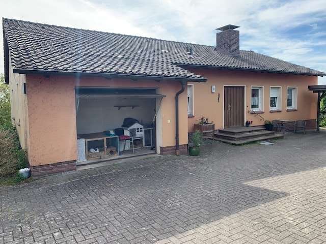 1 - Einfamilienhaus in 37699 Fürstenberg mit 150m² kaufen