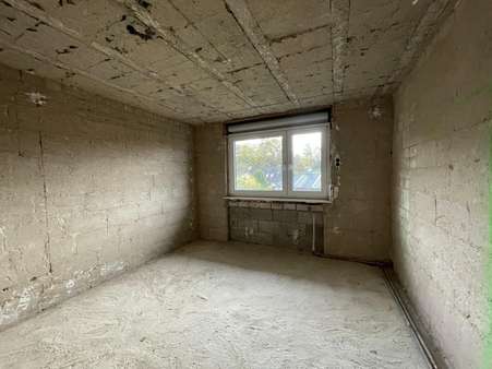 Schlafzimmer - Zweifamilienhaus in 31061 Alfeld mit 180m² kaufen