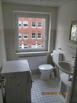 Bad - Mehrfamilienhaus in 31134 Hildesheim mit 174m² kaufen