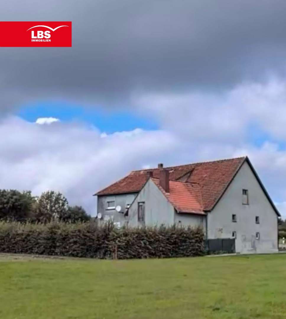 Freistehendes Gebäude - Zweifamilienhaus in 31737 Rinteln mit 180m² kaufen