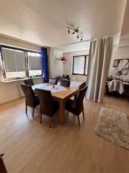 Wohn-/Schlafraum Wohn-/Schlafraum - Etagenwohnung in 31860 Emmerthal mit 40m² kaufen