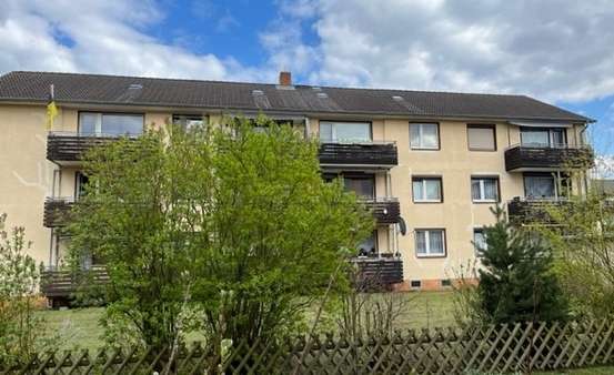 Hausansicht - Erdgeschosswohnung in 31303 Burgdorf mit 55m² kaufen