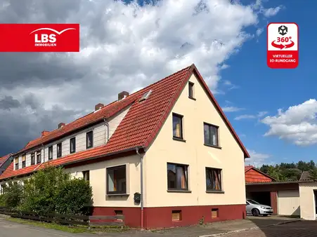 193m² Familienglück - Zweifamilienhaus mit schönem Garten in Schwimmbadnähe