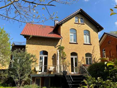 Hausansicht - Villa in 37083 Göttingen mit 218m² kaufen