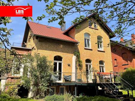 Hausansicht - Villa in 37083 Göttingen mit 218m² kaufen