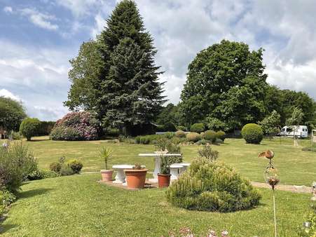 Grundstück Grundstück - Mehrfamilienhaus in 34355 Staufenberg mit 350m² kaufen