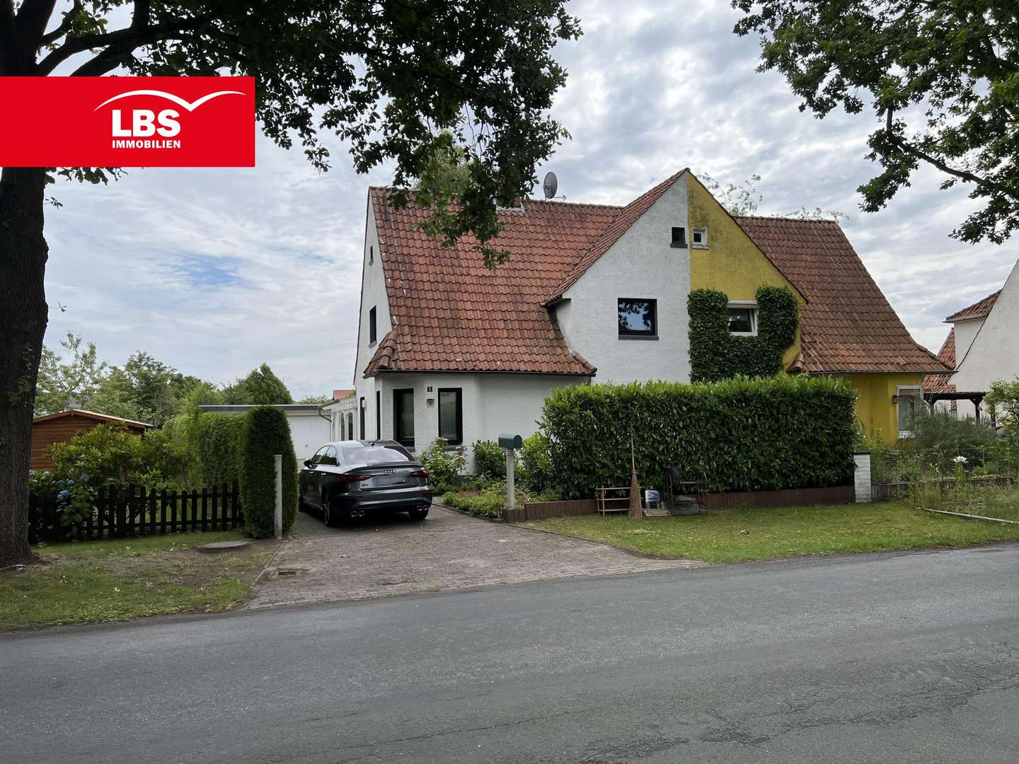 Front Front - Doppelhaushälfte in 49356 Diepholz mit 150m² kaufen