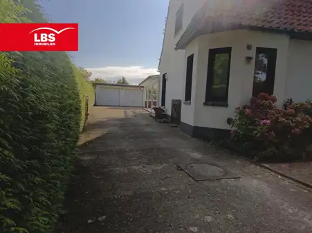 Romantisches Zuhause mit tollem Grundstück in schöner Lage in Diepholz
