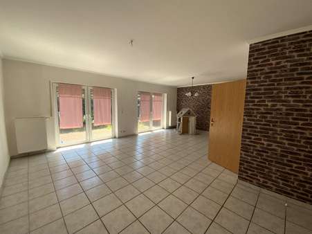 IMG_2583 - Doppelhaushälfte in 26169 Friesoythe mit 180m² kaufen