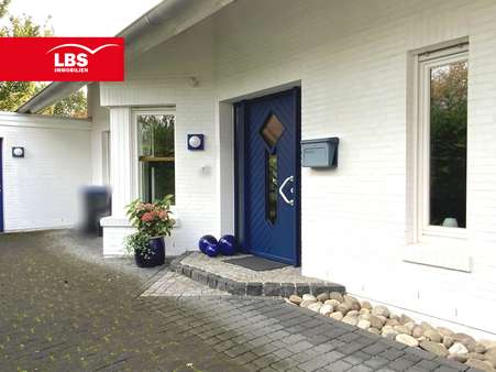 Eingangsbereich Nordseite Eingangsbereich Nordseite - Einfamilienhaus in 49356 Diepholz mit 150m² kaufen