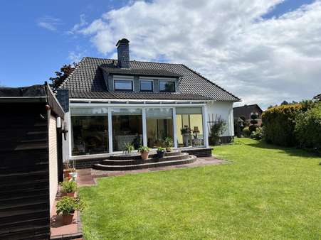 Gartenseite - Einfamilienhaus in 49448 Lemförde mit 191m² kaufen
