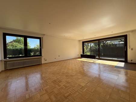 Wohnzimmer EG - Zweifamilienhaus in 49205 Hasbergen mit 197m² kaufen