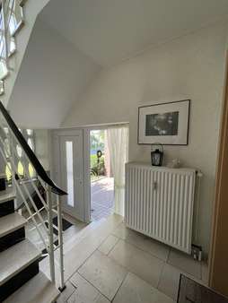 Hauseingang - Zweifamilienhaus in 49565 Bramsche mit 238m² kaufen