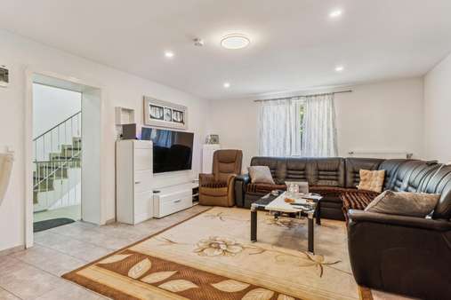Whg1 - Wohnzimmer - Mehrfamilienhaus in 49477 Ibbenbüren mit 250m² kaufen