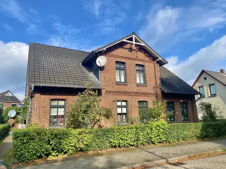 Mehrfamilienhaus mit 4 Wohneinheiten in attraktiver Lage von Buxtehude