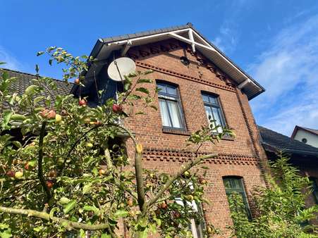 Vorderansicht - Mehrfamilienhaus in 21614 Buxtehude mit 207m² kaufen