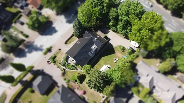 Baureifes Grundstück mit exzellenter Anbindung!