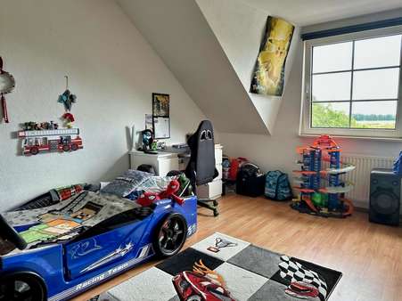 Kinderzimmer - Maisonette-Wohnung in 21614 Buxtehude mit 77m² kaufen