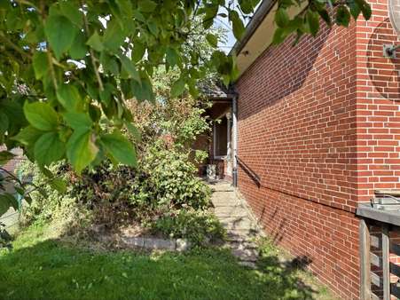 Ansicht zur Terrasse - Doppelhaushälfte in 21635 Jork mit 80m² kaufen